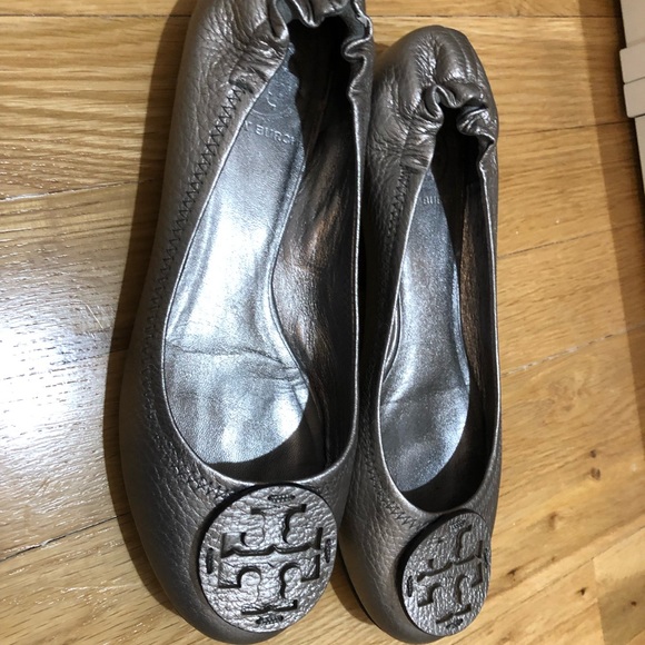 Tory Burch Flats Size 7 - Picture 4 of 6